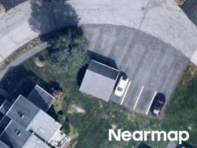 Blithewood Ave Apt 201