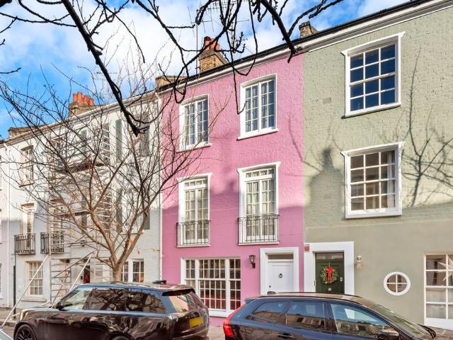 Blithfield Street, London, W8 3 bed terraced house to rent £7,250 pcm £1,673 pw