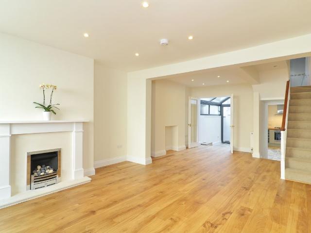 Blithfield Street, London W8, 4 bed terraced house to rent, £6,283 pcm | PrimeLocation