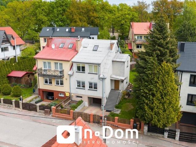 Sprzedam bliźniak z ogrodem, kominkiem i tarasem 170 m²
