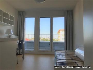 Blick über Dresden mit Terrasse möbliertes Studentenapartment für Studenten, Doktoranden, wiss. MA frei ab sofort