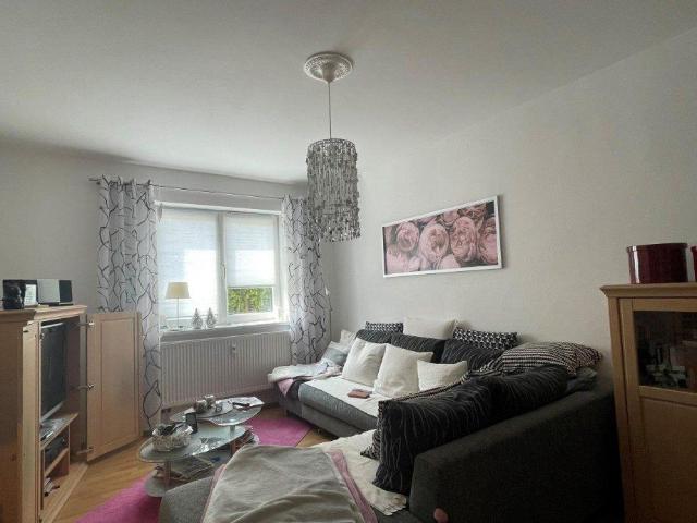 Ausreichend Platzm�glichkeiten Wohnung zur Miete!