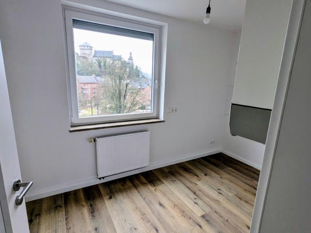 Blick auf die Stolberger Burg, frisch sanierte Wohnung in Stolberg Altstadt