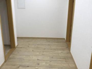 Blick aufs Schloss – Single Wohnung zu vermieten