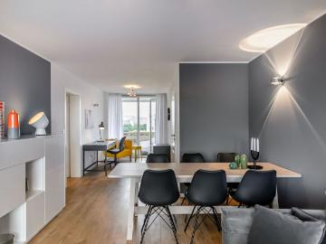 Blick in die Berge: 3 Zimmer Wohnung am Olympiapark