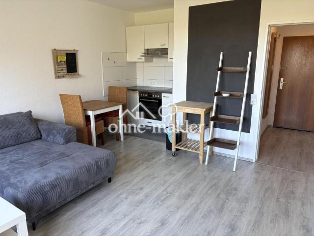 Blick ins Grüne: Möblierte, helle 1,5 Zimmer Wohnung mit Balkon im 1. OG in Bochum Werne