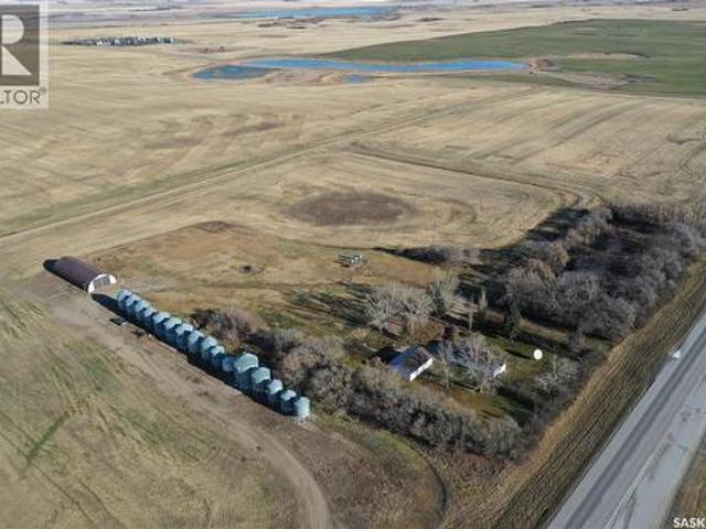Clavet Acreage, Blucher Rm No. 343, SK, S0K 0G9 house for sale | Listing ID SK025865 | Royal LePage