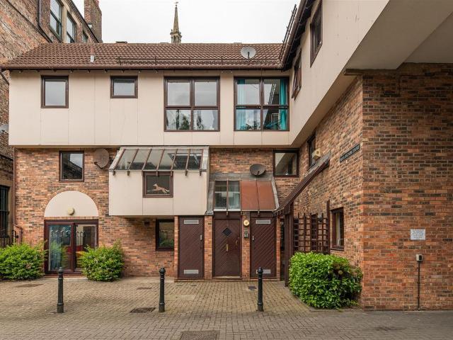 Blue Anchor Court, Quayside, Newcastle Upon Tyne NE1, 2 bed flat to rent, £1,400 pcm | PrimeLocation