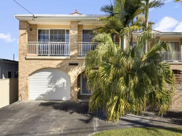 Blue Bay, 1/55 Boondilla Road