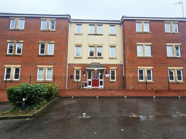 Blue Cedar Drive, Streetly B74 1 bed apartment to rent £850 pcm £196 pw