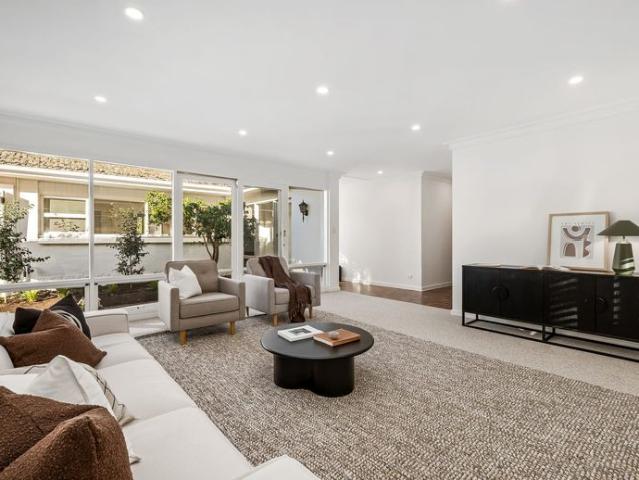 Blue Chip Family Living in Prestigious Wattle Park