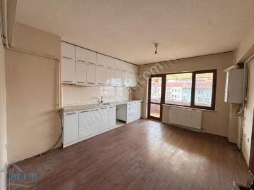 Blue Emlak'tan Alipaşa Mahallesi'nde 4+1 Kiralık Daire