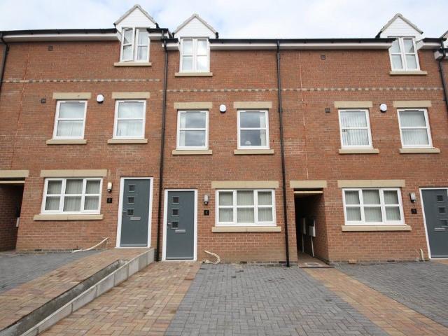 Blue Fox Close, West End, Leicester LE3, 4 bed shared accommodation to rent, £2,080 pcm | PrimeLocation