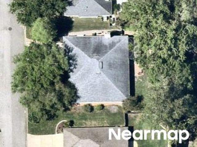 Blue Heron Ln E