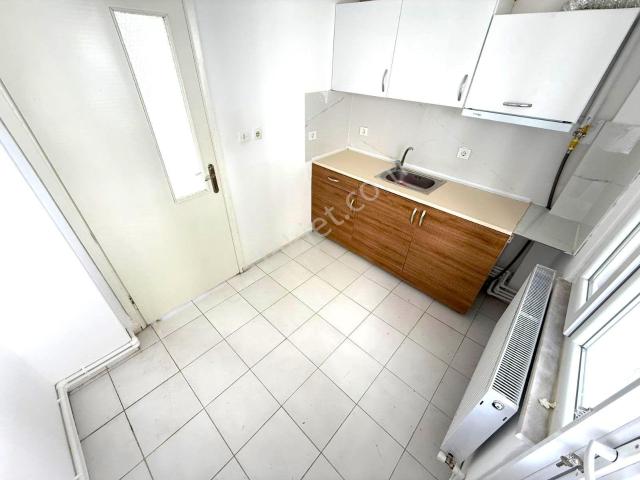 Melodi'den Sarıkız'da Denize Yakın Arakat Doğalgazlı Kiralık 2+1 Ev