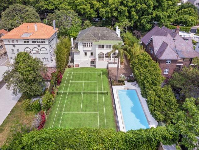 Blue Ribbon Estate