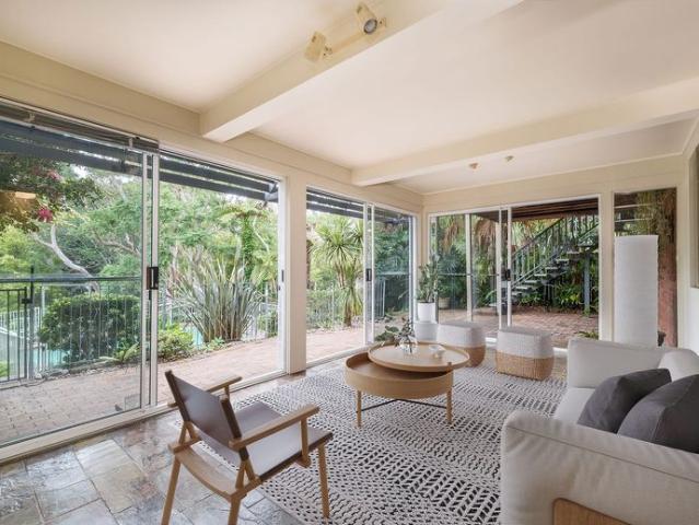 Blue Ribbon Location Family Home