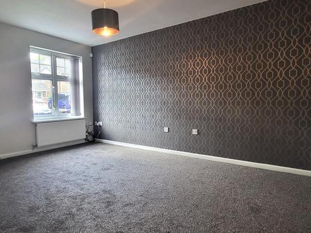 Bluebell Grove, Burnley, BB11 2 bed semi detached house to rent £950 pcm £219 pw