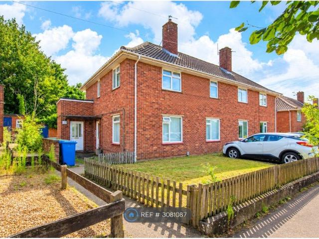 Bluebell Road, Norwich NR4, 3 bed flat to rent, £1,150 pcm | PrimeLocation