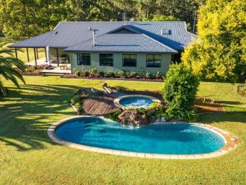 Blueberry Greens A Working Farm with Modern Homestead & Established Income