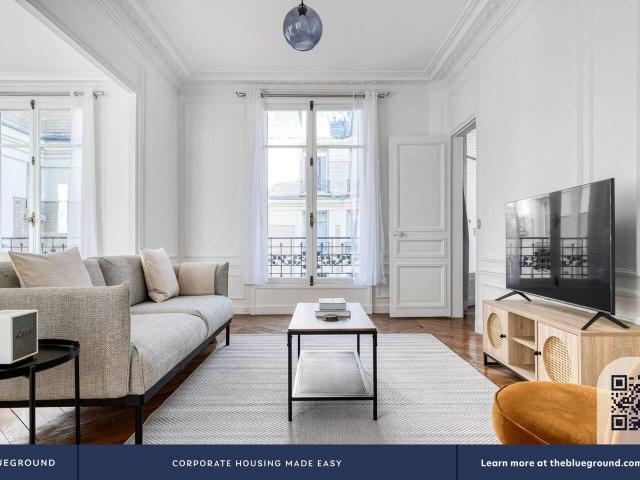 Blueground ID369, Plaine Monceau
