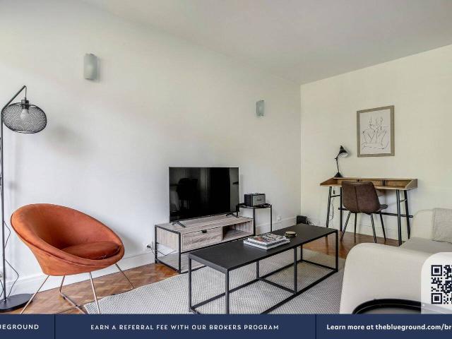 Blueground ID600, Auteuil