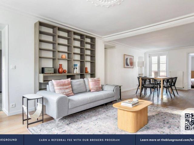 Blueground ID759, Batignolles