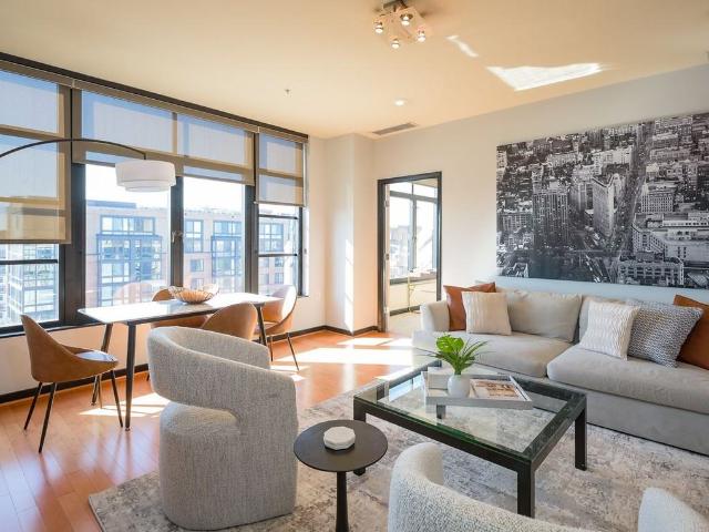 Blueground Washington DC 2 Bedroom Apartment for Rent at 1425 P St Nw #1587677P, Washington, DC 20005 Logan Circle Shaw