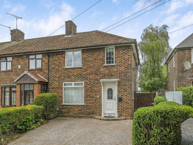 Bluehouse Road, Chingford E4, 3 bed end terrace house to rent, £2,200 pcm | PrimeLocation