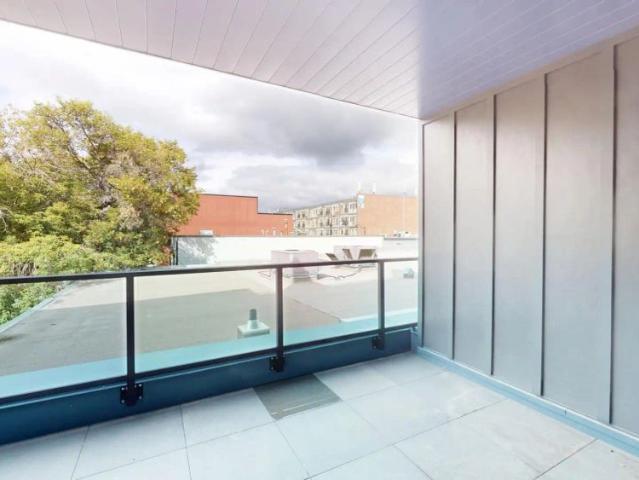 Blues by Battistella 1431 9 Ave SE — 1 Bed
