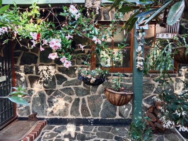 Bluestone Cottage