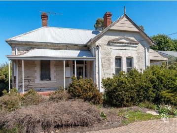 Bluestone Villa, Ready for Renovation