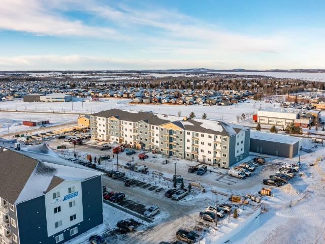 BlueWater Apartments North 1 Bedroom Apartment for Rent at 17 Broadway Rise, Sylvan Lake, AB T4S 0X9
