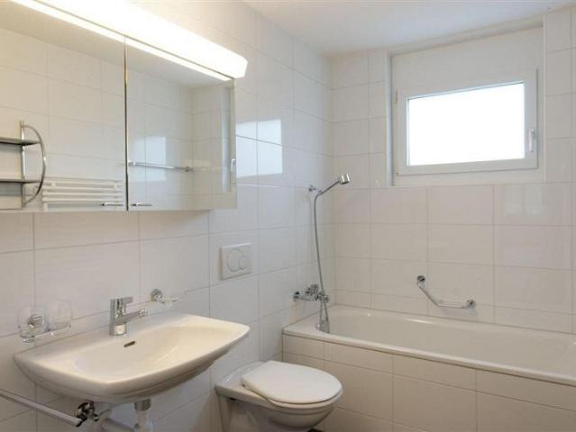 Blumenrain: moderne, grosse 4.5 Zi Wohnung