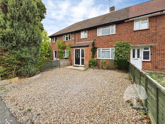 Blumfield Crescent, Slough SL1, 3 bed property to rent, £1,900 pcm | PrimeLocation