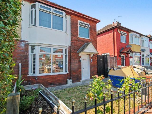 Blundell Road, Widnes WA8, 3 bed semi detached house to rent, £1,200 pcm | PrimeLocation