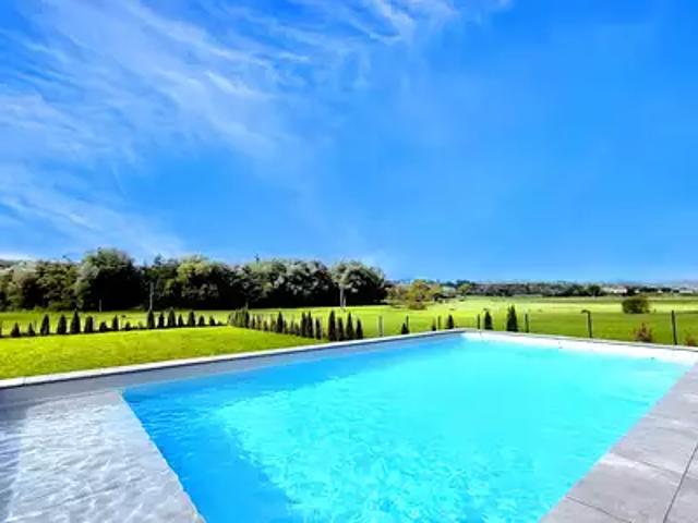Blussangeaux 25250 Achat / Vente maison 8 pièces t8 piscine terrasse