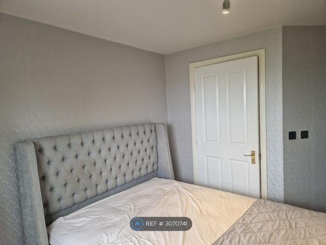 Blyth House, Erith DA8, Room to rent, £1,050 pcm | PrimeLocation