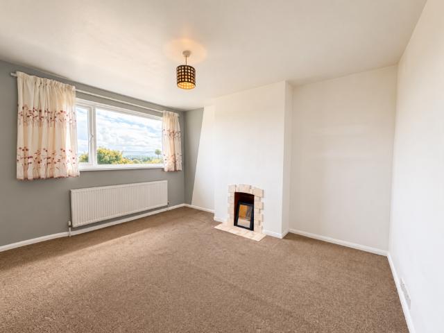Blythe Close, London, SE6 2 bed flat to rent £1,500 pcm £346 pw