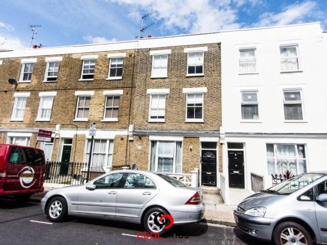 Blythe Road, London W14, Studio to rent, £1,300 pcm | PrimeLocation