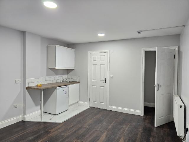 Blythswood Road Room 0 Ilford IG3 8SG Century 21 United Kingdom