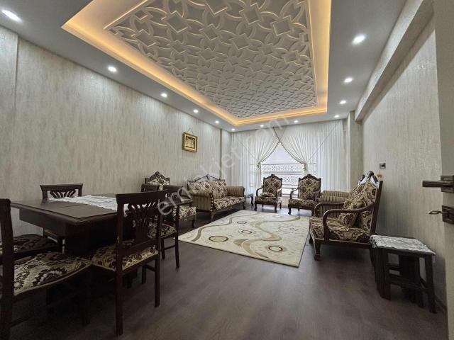 çbn Den 3,5+1 Lüxs Hastane Bölgesinde Yeni Daire