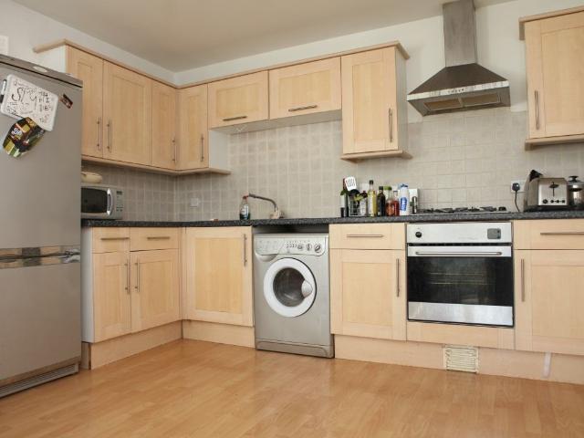 Bn House, Sly Street, Whitechapel, London E1, 2 bed flat to rent, £2,400 pcm | PrimeLocation