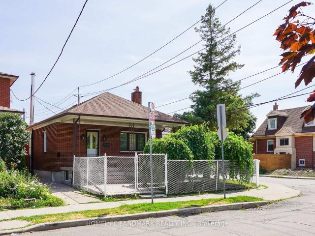 Bsmt R3 479 Whitmore Avenue in Toronto: Briar Hill Belgravia House for lease Toronto W04: MLS®# W13077686