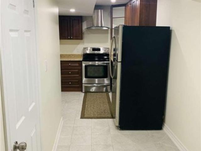 Bsmt 346 English Mill Court, Milton, ON, L9E 0A7 house for lease | Listing ID W13749 | Royal LePage