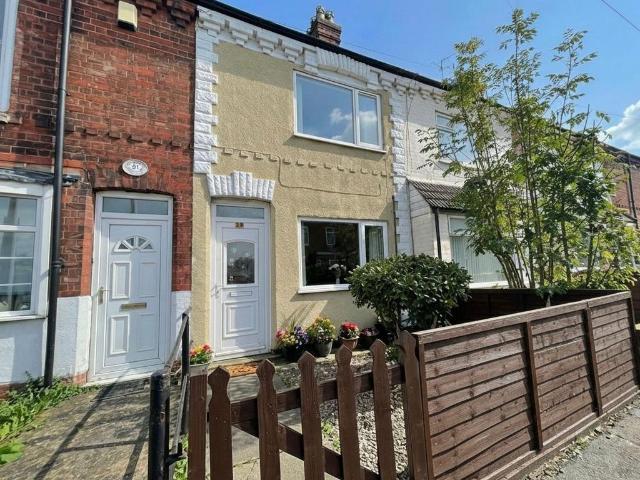 Brothertoft Road, Boston PE21 8HF 2 bed terraced house to rent £750 pcm £173 pw