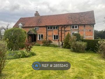 Broughton Hackett, Worcester WR7, 3 bed detached house to rent, £1,850 pcm | PrimeLocation