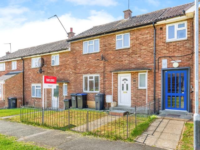 Broughton Place, Northampton, NN3 3 bed house to rent £1,200 pcm £277 pw