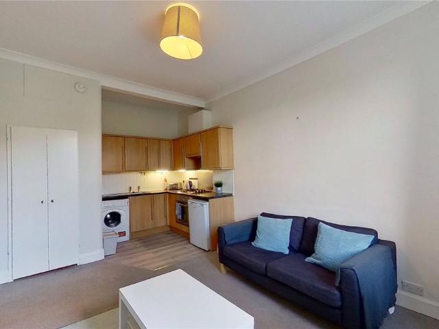 Broughton Road, Edinburgh EH7, 1 bed flat to rent, £1,095 pcm | PrimeLocation