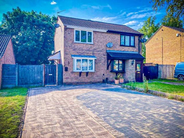 Brough Close, Lincoln LN6, 2 bed semi detached house to rent, £985 pcm | PrimeLocation